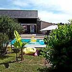Bricabroc 2 Adultes 2 Enfants * Noyant